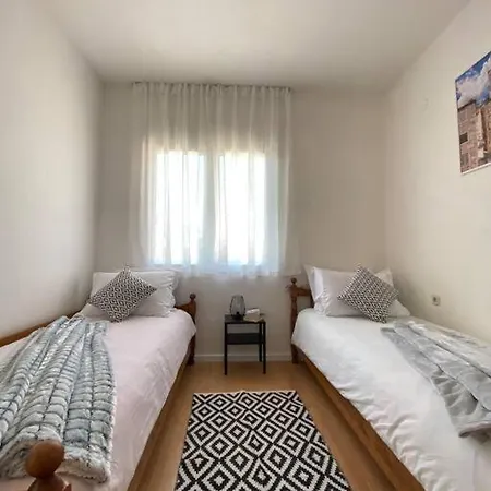 Small House - Perfect Getaway *