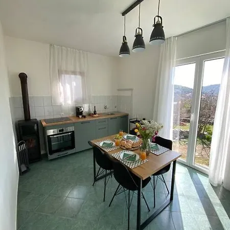 Casa de Férias Small House - Perfect Getaway
